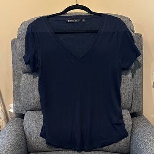 Athleta Women's Dark Blue V-Neck Tee